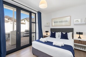 4 chambres, bureau, accès au Wi-Fi (inclus), literie fournie