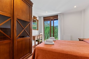 3 chambres, draps fournis