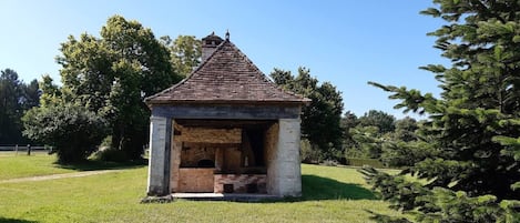Enceinte de lâhĂ©bergement
