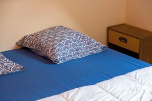 3 habitaciones, tabla de planchar con plancha y wifi gratis