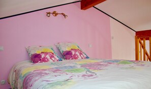 2 Schlafzimmer, Bügeleisen/Bügelbrett, kostenloses WLAN, Bettwäsche