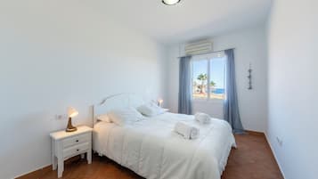 2 soverom, strykejern/-brett, wi-fi (inkludert) og sengetøy