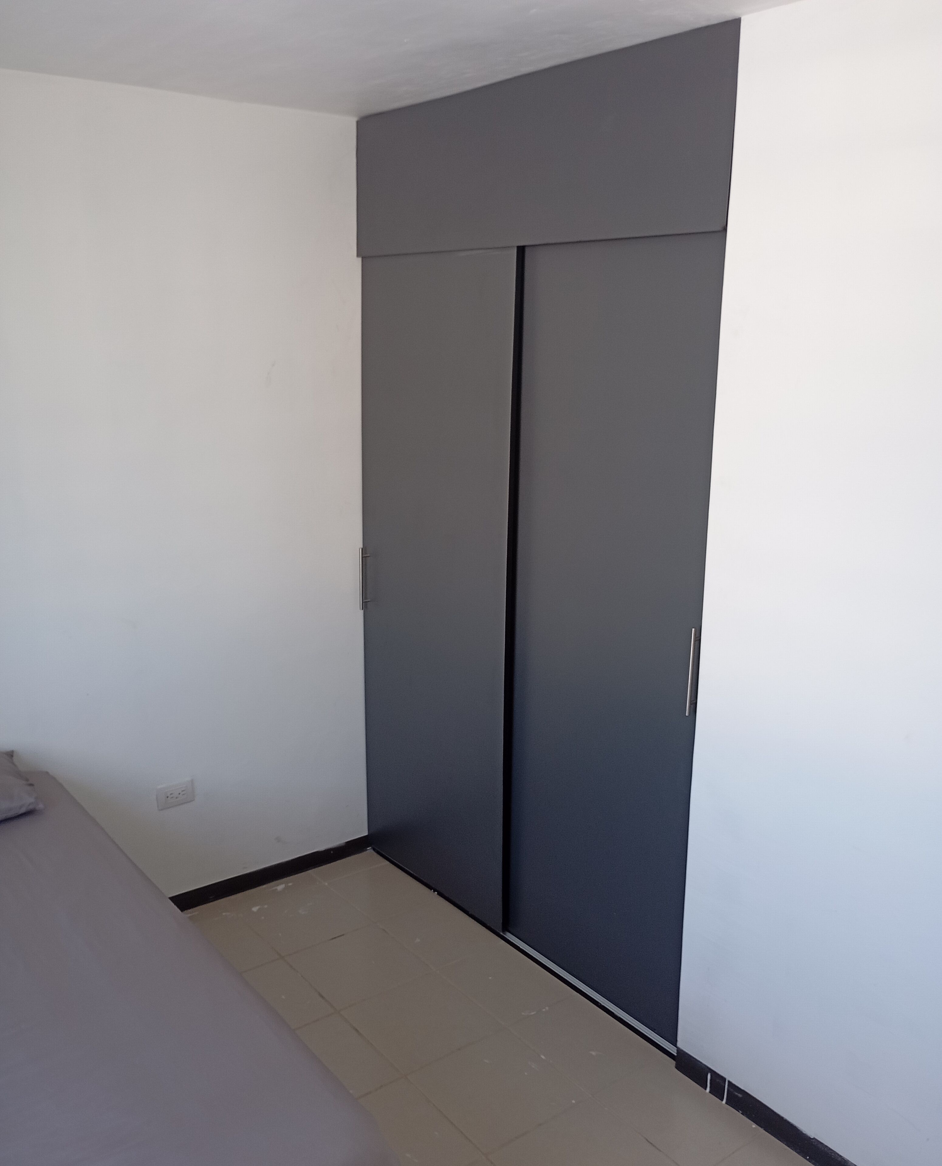 2 多间卧室、熨斗/熨衣板、免费 WiFi、床单