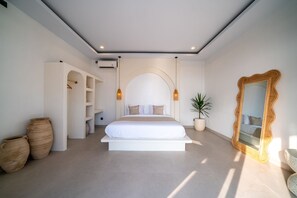 3 bedrooms, WiFi, bed sheets - Charming 3 BR Villa in Amazing Canggu Bali with Swimming Pool (Canggu)