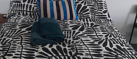 Studio | 1 bedroom, free wired internet, bed sheets