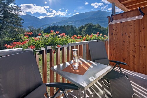 Apartment 'Hausergut Pinova' with Mountain View, Shared Garden and Wi-Fi