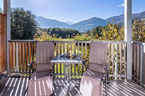 Apartment 'Hausergut Bonita 4' with Mountain View, Shared Garden and Wi-Fi