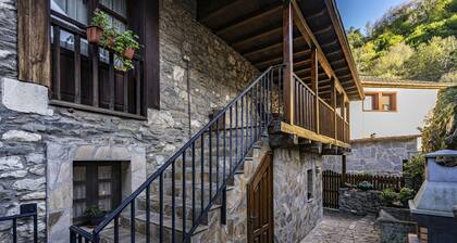 Country House 'Xepo' with Mountain View, Private Terrace and Wi-Fi