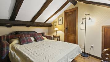 2 chambres, fer et planche Ă  repasser, Wi-Fi gratuit, draps fournis