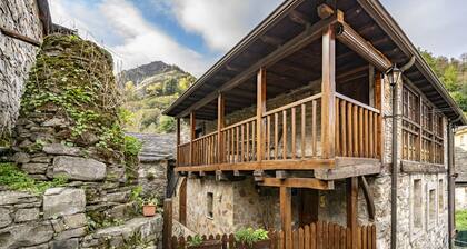 Apartment 'El Rebocho' with Mountain View, Private Terrace and Wi-Fi