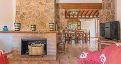 Apartment 'Casa Rural Cortijo El Plantio' with Mountain View, Wi-Fi and Air Conditioning