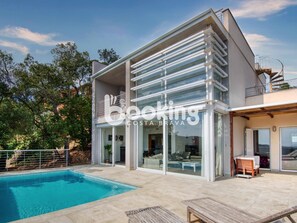 Pool - Exclusive villa with sea views in Costa Brava (Calonge)