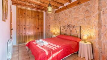 3 chambres, Wi-Fi gratuit, draps fournis