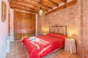 3 habitaciones, wifi gratis y ropa de cama 