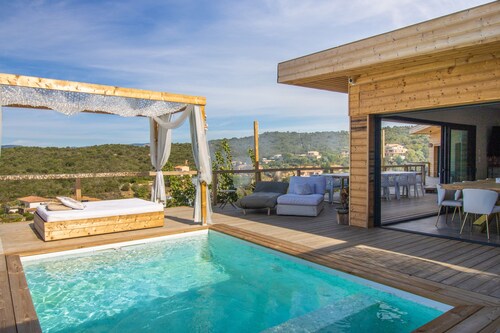 Villa 'Liliekaena' mit Meerblick, WLAN und Klimaanlage