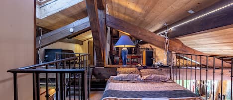 5 chambres, fer et planche Ă repasser, accĂšs au Wi-Fi (inclus)