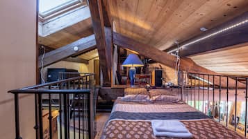 5 makuuhuonetta, silitysrauta/-lauta, ilmainen Wi-Fi, vuodevaatteet