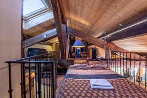 5 camere, ferro/asse da stiro, Wi-Fi gratuito, lenzuola