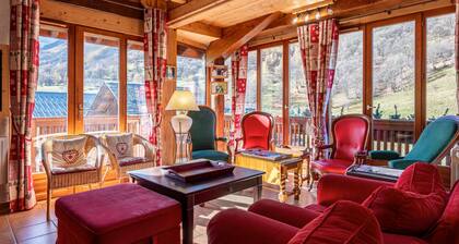 Chalet Les Menuires Val Thorens mit Bergblick, privater Terrasse und WLAN