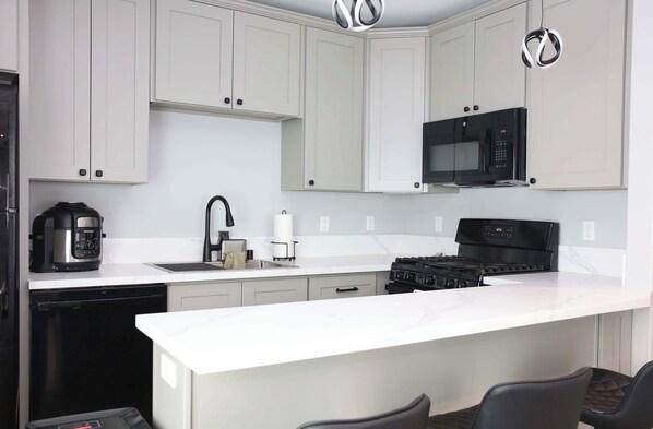 Microwave, oven, stovetop, dishwasher