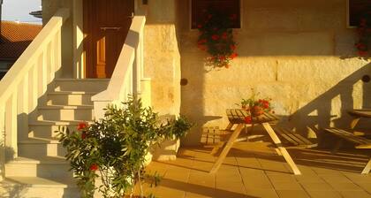 Apartment 'Casa Requias 1' with Lake View, Shared Garden and Wi-Fi