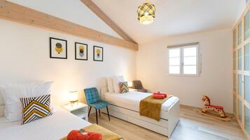 7 slaapkamers, een strijkplank/strijkijzer, gratis wifi, beddengoed