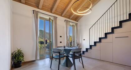 Holiday Home 'Appartamento Indaco' with Mountain View, Private Terrace and Wi-Fi