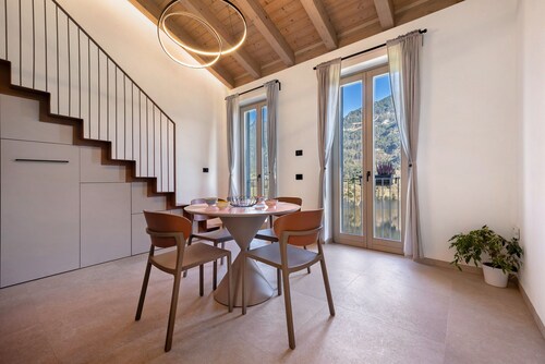 Ferienhaus 'Appartamento Amaranto' mit Bergblick, Gemeinschaftsterrasse und Wi-Fi