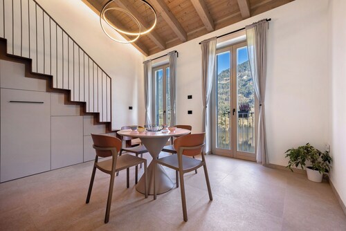 Holiday Home 'Appartamento Amaranto' with Mountain View, Shared Terrace and Wi-Fi