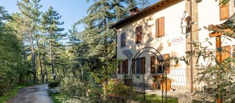 Rifugio 'Camera Nel Verde' with Mountain Views, Shared Garden and Wi-Fi