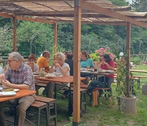 Ristorazione all'aperto