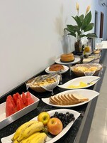 Desayuno completo incluido todos los días 