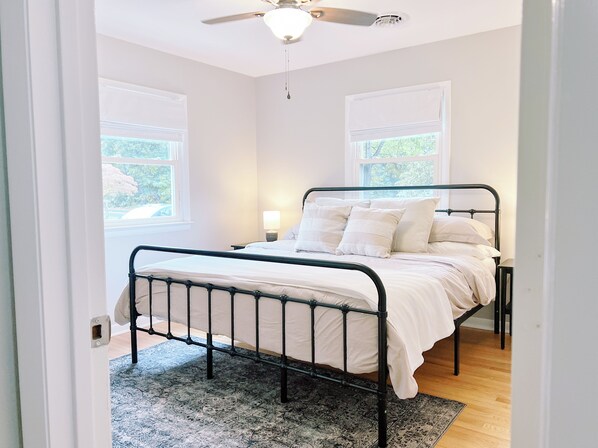 3 Schlafzimmer, Bügeleisen/Bügelbrett, kostenloses WLAN, Bettwäsche