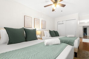 3 bedrooms, desk, iron/ironing board, travel cot