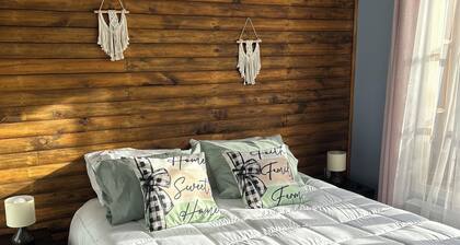 Cozy and central cabin, Puerto Natales