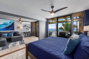 2 bedrooms, desk, iron/ironing board, WiFi - Gorgeous Oceanfront 2 Bed/2 Bath Condo with A/C at Kona Bali Kai Resort Unit 306 (Kailua-Kona)
