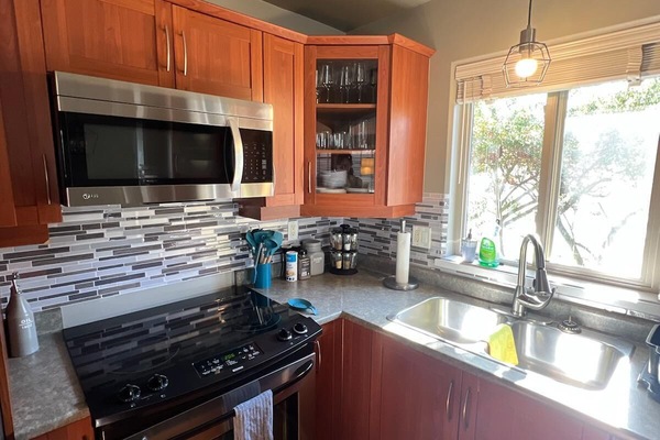 Refrigerador, microondas, horno, placa de cocina