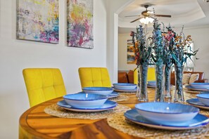 Dining - Full size ping-pong and foosball table! Bike, kid, dog, & work friendly. (Bentonville)