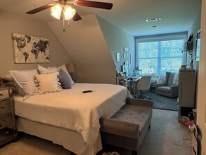 3 室のベッドルーム、アイロン / アイロン台、WiFi、ベッドシーツ