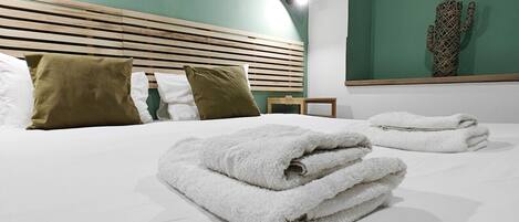 1 غرفة نوم ومكتب ومكواة/لوح كي وواي فاي مجانًا