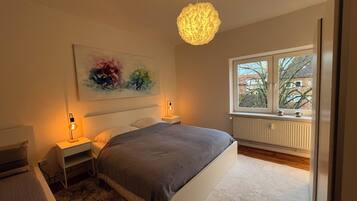 1 bedroom, free WiFi, bed sheets