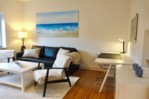 Smart TV - Coastal berth I (Rostock)