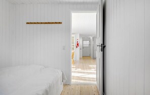 4 間睡房、可攜式嬰兒床、免費 Wi-Fi