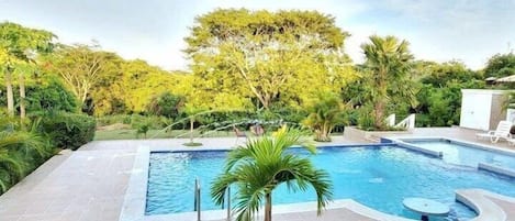 Chalet | Pool | Outdoor pool