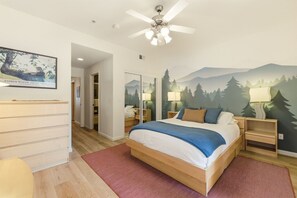 2 bedrooms, iron/ironing board, free WiFi, bed sheets