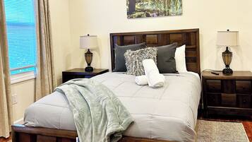 2 bedrooms, desk, iron/ironing board, travel cot