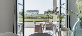 Cozy apartment in Kamperland with WiFi