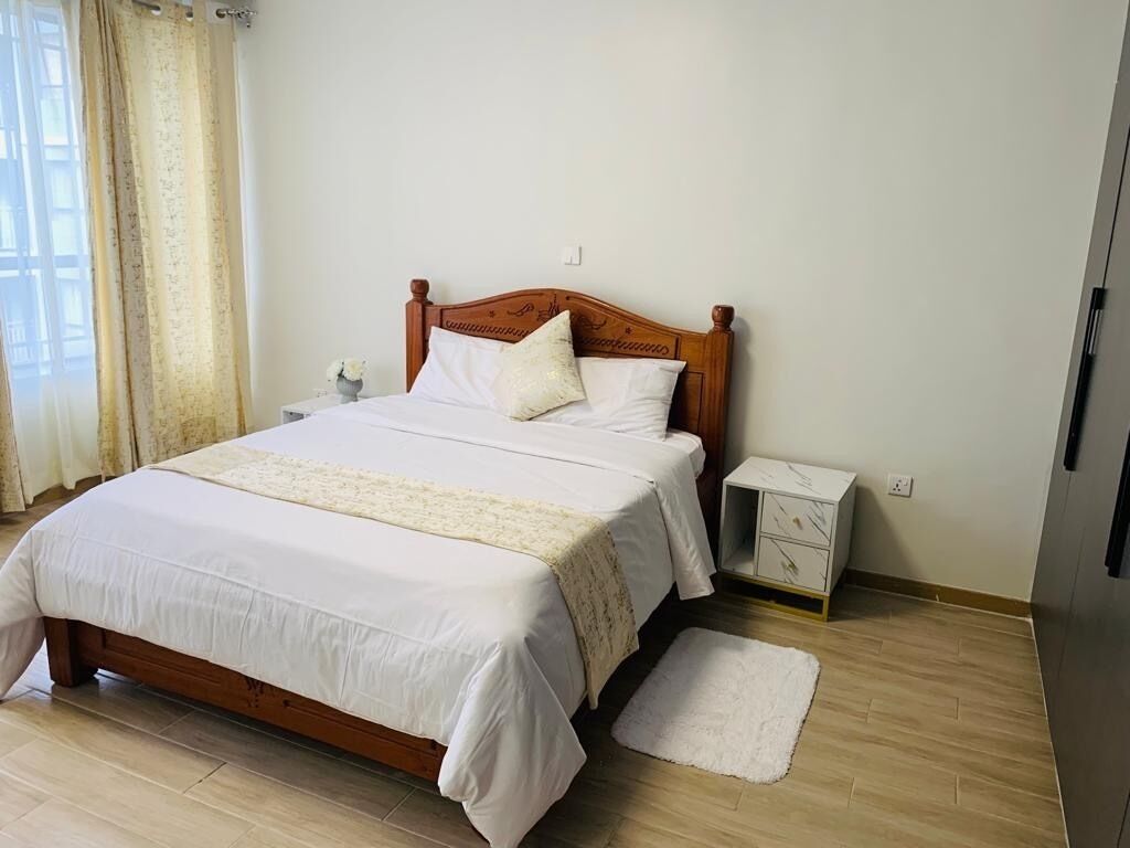 3 chambres, fer et planche à repasser, Wi-Fi, draps fournis