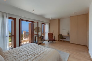 5 habitaciones, tabla de planchar con plancha, internet y ropa de cama 