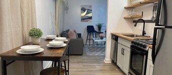 Modern Farmhouse near "Mercer" with Level 2- EV Charger!